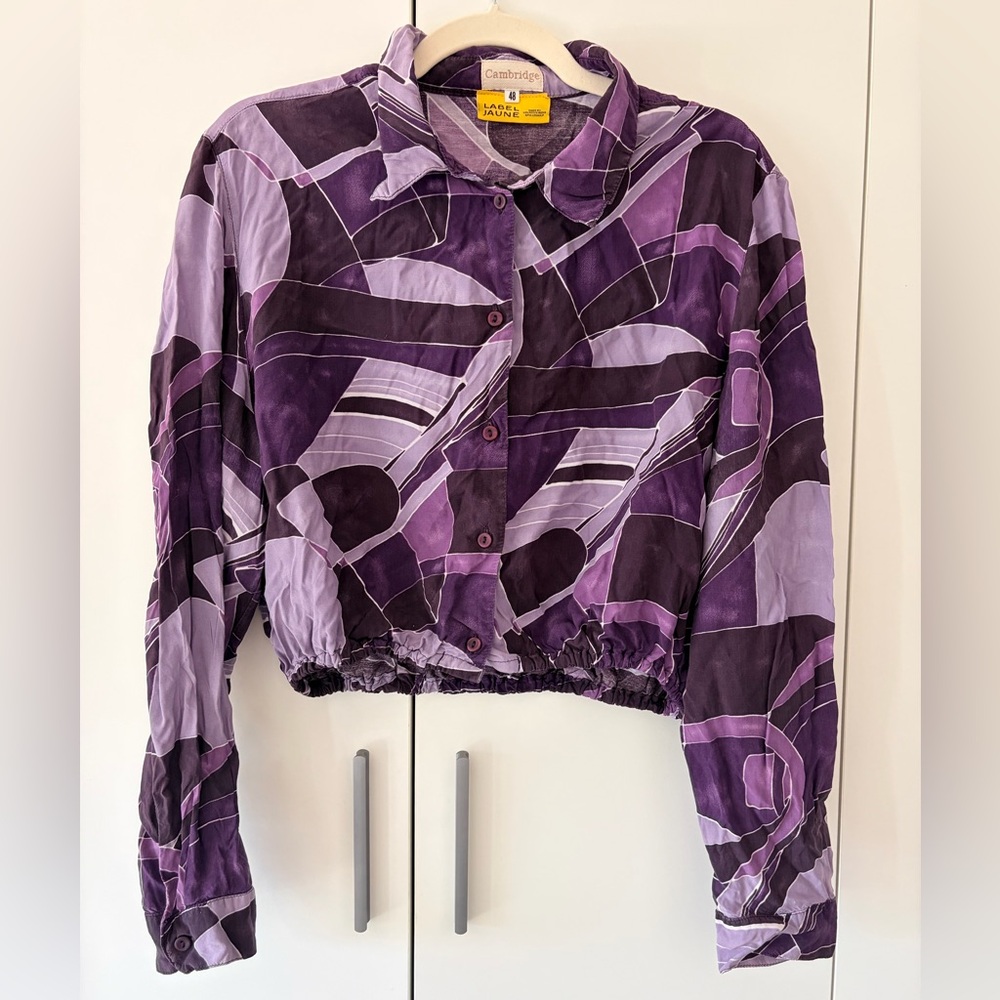 Upcycled vintage 80s Abstract Button-Down Crop Shirt ♻️